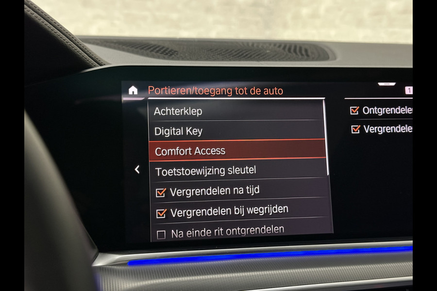 BMW X5 xDrive40i M-Sport | Panorama | 360 Camera | ACC | Laser-LED | Head-Up | Harman-Kardon | Trekhaak | Keyless-Entry | 22 inch | Memory | Leder | Carplay | Dealer Onderhouden | ISO-Glas | Sfeerverlichting | Draadloos Laden |
