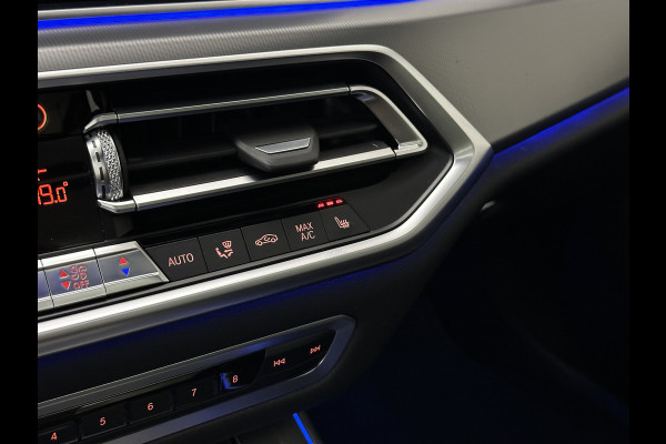 BMW X5 xDrive40i M-Sport | Panorama | 360 Camera | ACC | Laser-LED | Head-Up | Harman-Kardon | Trekhaak | Keyless-Entry | 22 inch | Memory | Leder | Carplay | Dealer Onderhouden | ISO-Glas | Sfeerverlichting | Draadloos Laden |