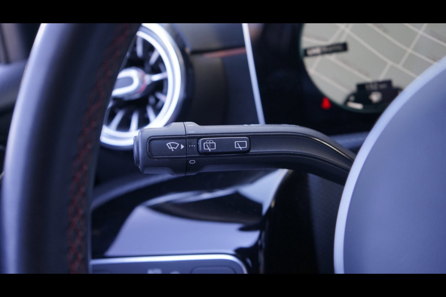 Mercedes-Benz A-Klasse 200 AMG AUTOMAAT-CLIMA-CRUISE-MBUX-NAVIGATIE-PANORAMA-STOELVERWARMING