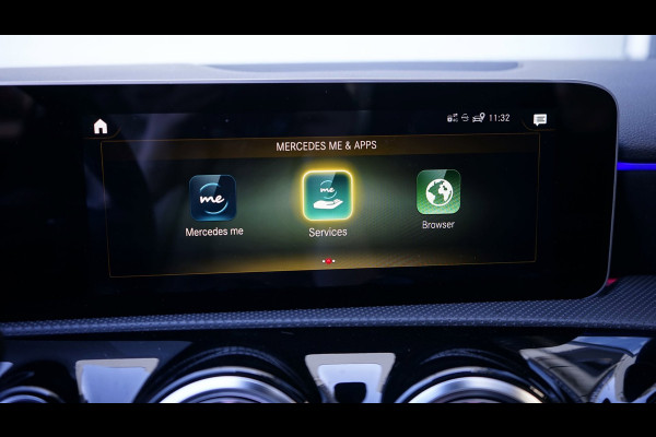 Mercedes-Benz A-Klasse 200 AMG AUTOMAAT-CLIMA-CRUISE-MBUX-NAVIGATIE-PANORAMA-STOELVERWARMING