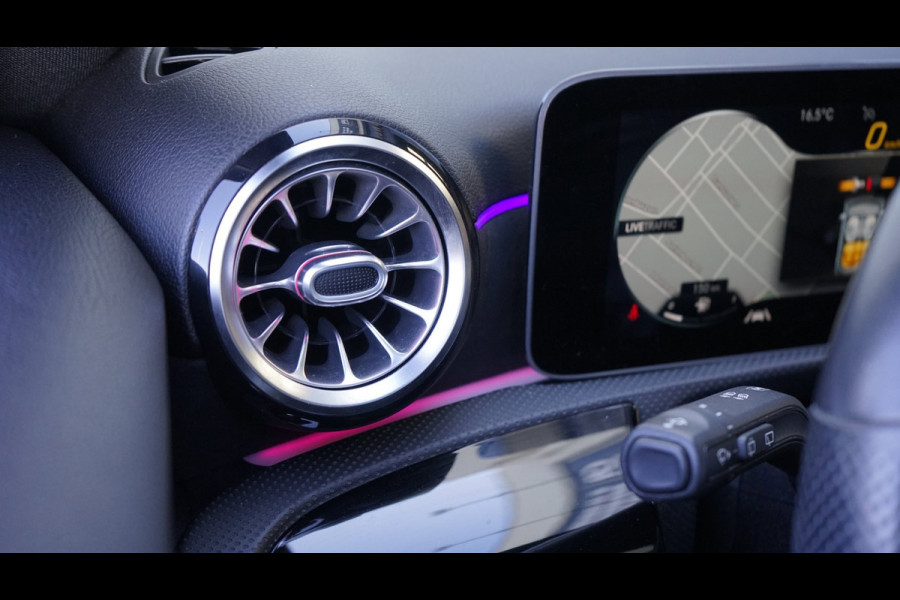 Mercedes-Benz A-Klasse 200 AMG AUTOMAAT-CLIMA-CRUISE-MBUX-NAVIGATIE-PANORAMA-STOELVERWARMING