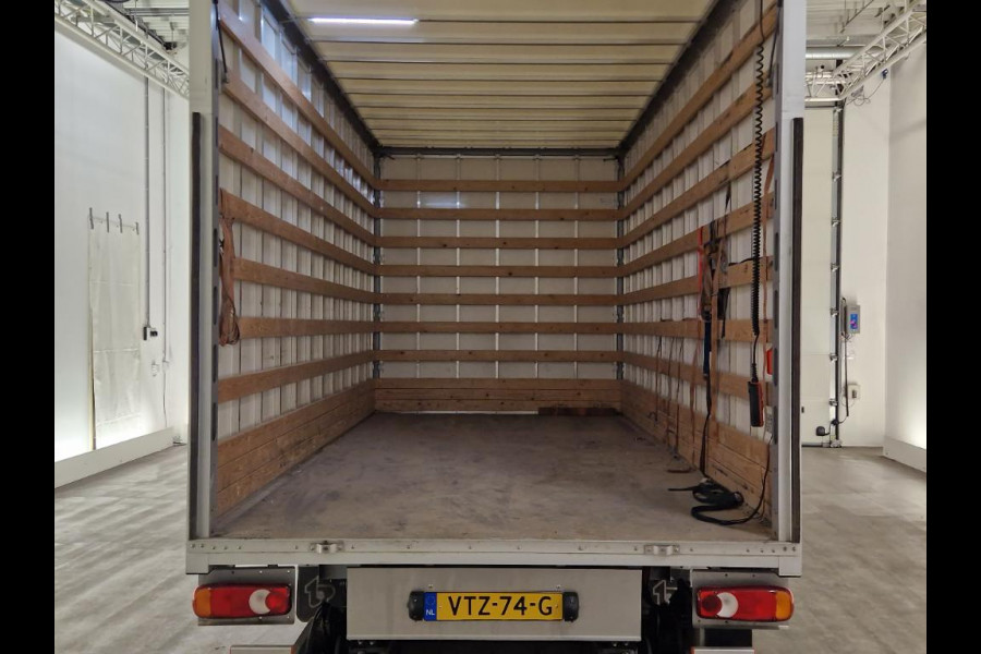 Renault Master 2.3 dCi Bakwagen met Laadklep