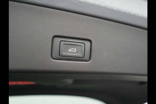 Audi Q4 e-tron 35 Edition 55 kWh 170pk Dealer O.H. | Sportstoelen Verwarmd | Navigatie Full Map | Virtual Cockpit | DAB |