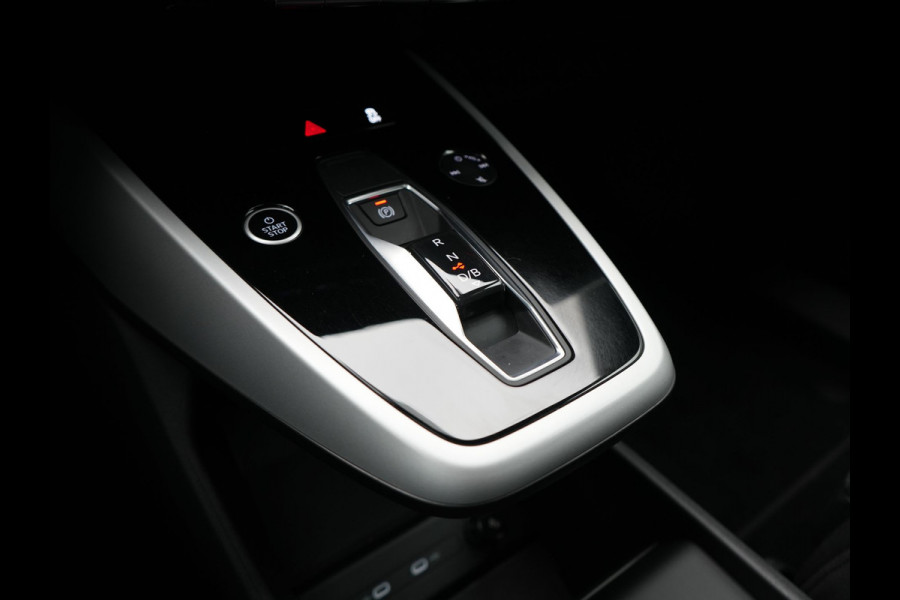 Audi Q4 e-tron 35 Edition 55 kWh 170pk Dealer O.H. | Sportstoelen Verwarmd | Navigatie Full Map | Virtual Cockpit | DAB |