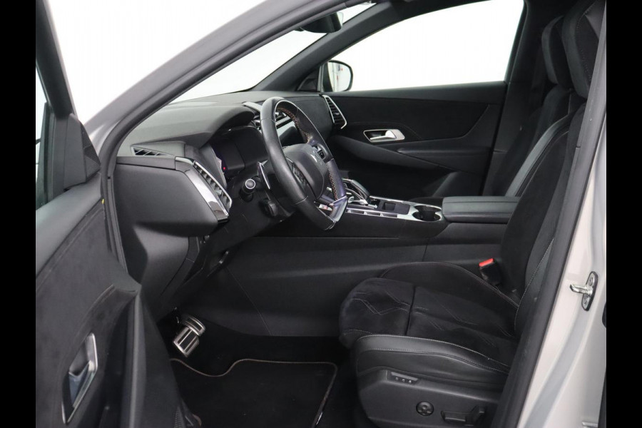 DS 7 Crossback E-Tense Black Line | SOH 94,5% | Alcantara | Trekhaak | Memory | Carplay | Navigatie | Camera | Digital Cockpit | Elektrische stoelen | Bluetooth | Full LED | PHEV | Plug In