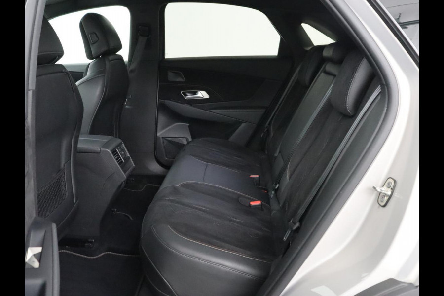 DS 7 Crossback E-Tense Black Line | SOH 94,5% | Alcantara | Trekhaak | Memory | Carplay | Navigatie | Camera | Digital Cockpit | Elektrische stoelen | Bluetooth | Full LED | PHEV | Plug In