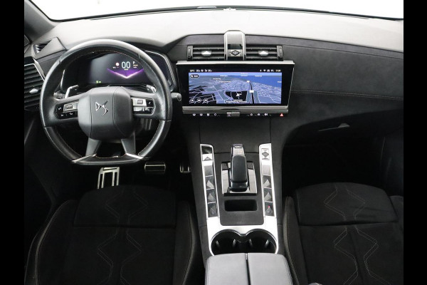 DS 7 Crossback E-Tense Black Line | SOH 94,5% | Alcantara | Trekhaak | Memory | Carplay | Navigatie | Camera | Digital Cockpit | Elektrische stoelen | Bluetooth | Full LED | PHEV | Plug In