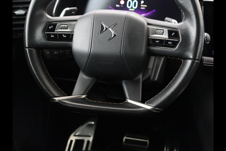 DS 7 Crossback E-Tense Black Line | SOH 94,5% | Alcantara | Trekhaak | Memory | Carplay | Navigatie | Camera | Digital Cockpit | Elektrische stoelen | Bluetooth | Full LED | PHEV | Plug In