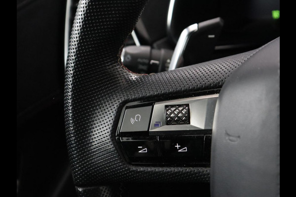 DS 7 Crossback E-Tense Black Line | SOH 94,5% | Alcantara | Trekhaak | Memory | Carplay | Navigatie | Camera | Digital Cockpit | Elektrische stoelen | Bluetooth | Full LED | PHEV | Plug In
