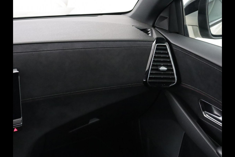 DS 7 Crossback E-Tense Black Line | SOH 94,5% | Alcantara | Trekhaak | Memory | Carplay | Navigatie | Camera | Digital Cockpit | Elektrische stoelen | Bluetooth | Full LED | PHEV | Plug In