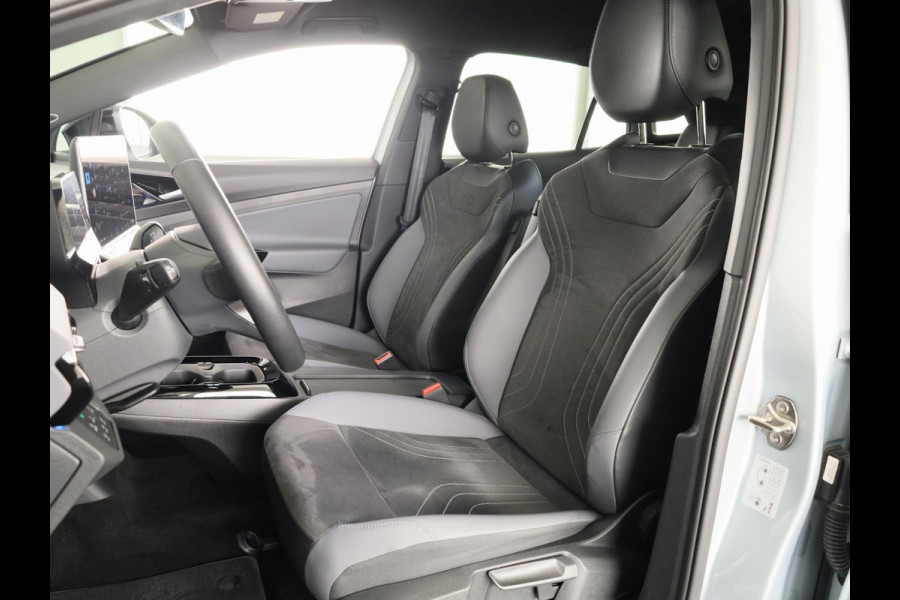 Volkswagen ID.4 Pro Limited Edition Plus 77 kWh | 360 Camera| Head Up Display | Stoelverwarming | 20 inch |