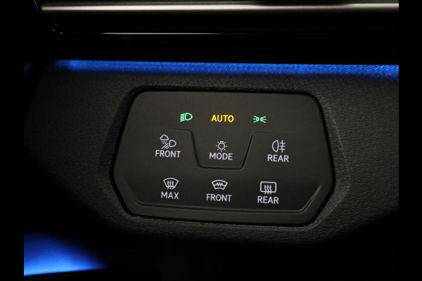 Volkswagen ID.4 Pro Limited Edition Plus 77 kWh | 360 Camera| Head Up Display | Stoelverwarming | 20 inch |