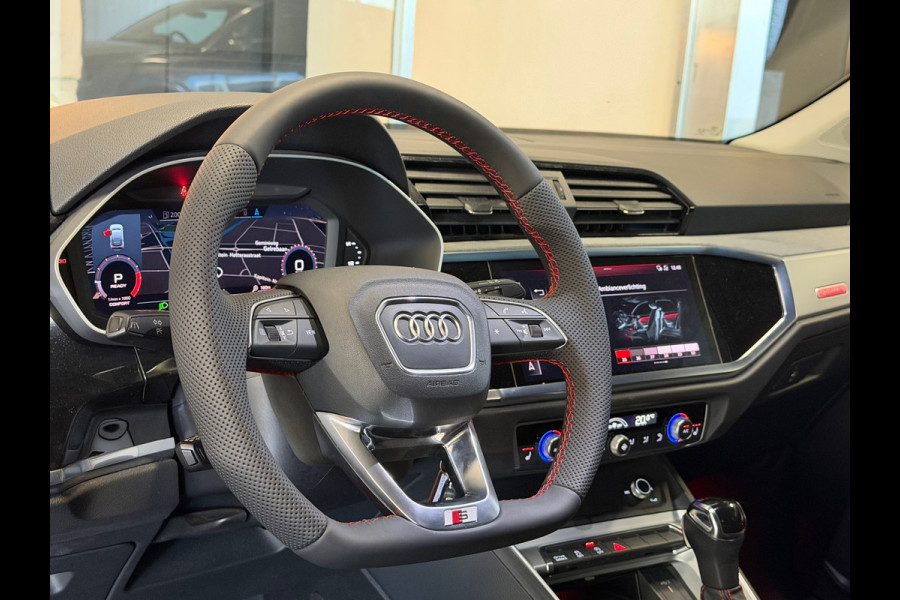Audi Q3 Sportback 35 TFSI S Line Edition RS Design Sfeerverlichting