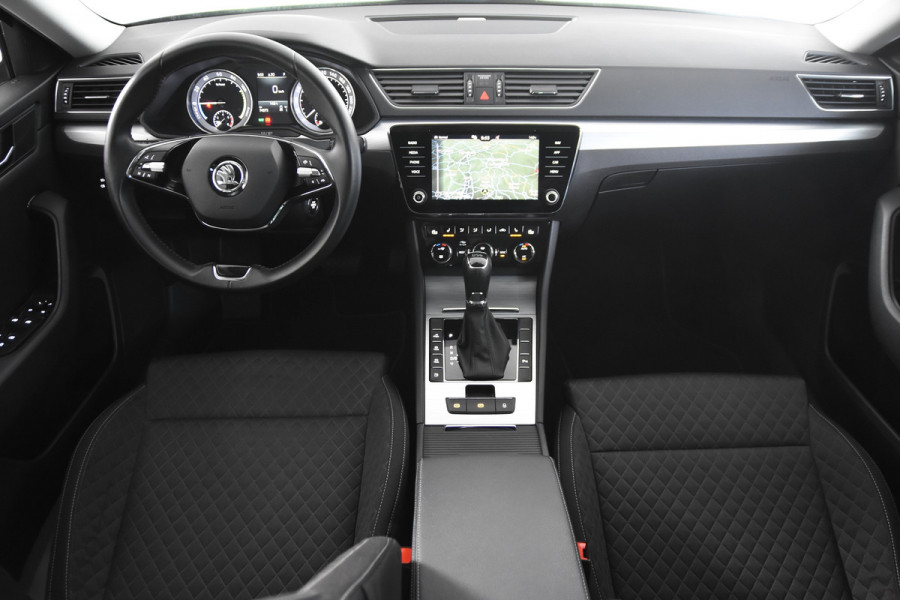 Škoda Superb Combi 1.4 TSI iV *1ste Eigenaar*Navigatie*Stoelverwarming*Camera*Carplay*