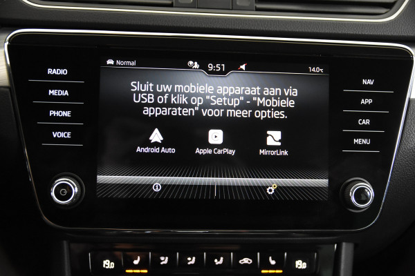 Škoda Superb Combi 1.4 TSI iV *1ste Eigenaar*Navigatie*Stoelverwarming*Camera*Carplay*