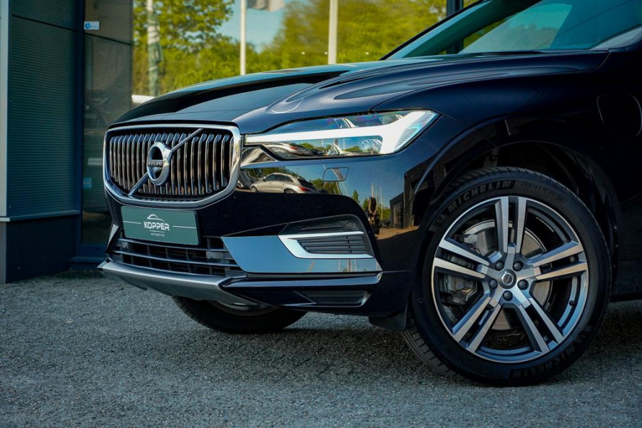 Volvo XC60 2.0 T6 Plug-in hybrid AWD Inscription / Pano / Stoelverwarming-ventilatie-massage / Trekhaak / Riem vervangen