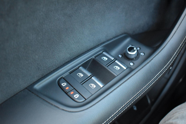 Audi Q7 4.0 TFSI SQ7 quattro Pano HUD Lane B&O 360Camera Trekhaak