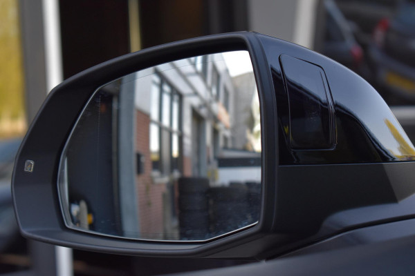 Audi Q7 4.0 TFSI SQ7 quattro Pano HUD Lane B&O 360Camera Trekhaak