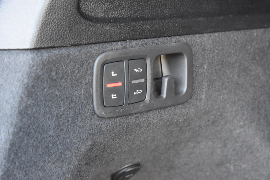 Audi Q7 4.0 TFSI SQ7 quattro Pano HUD Lane B&O 360Camera Trekhaak