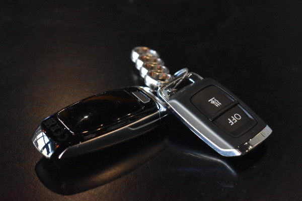 Audi Q7 4.0 TFSI SQ7 quattro Pano HUD Lane B&O 360Camera Trekhaak