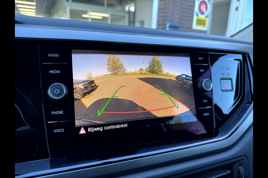 Volkswagen Polo 1.0 TSI Comfortline Camera, App Connect, Navi