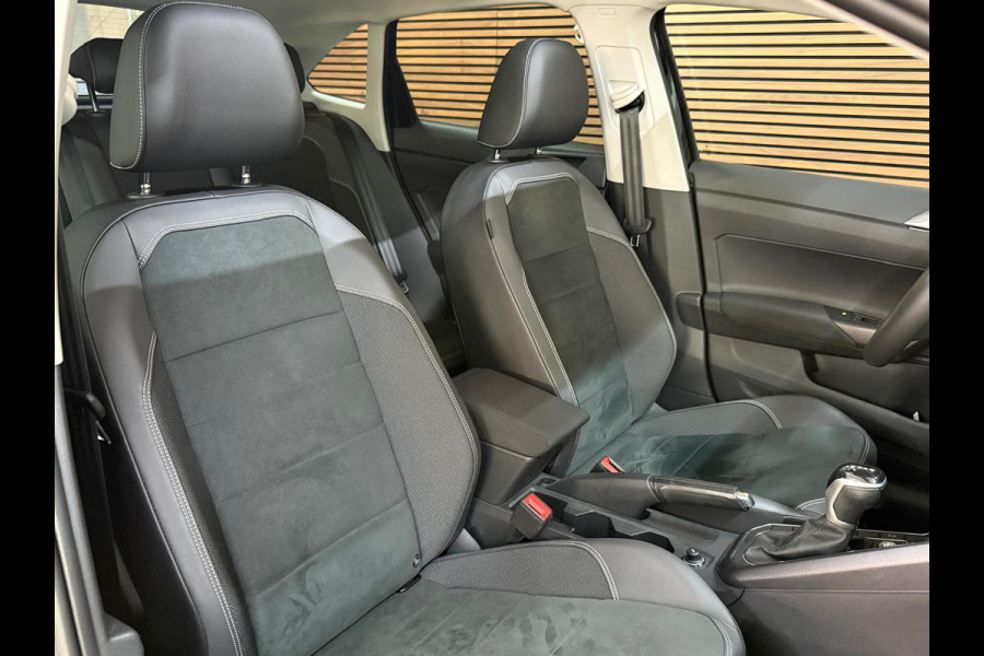 Volkswagen Taigo 1.5 TSI Style |150PK | Pano | Virtual | IQ-Drive | ArtVelours | Licht+Zicht | Rijassistent-pakket Plus | IQ-LED |