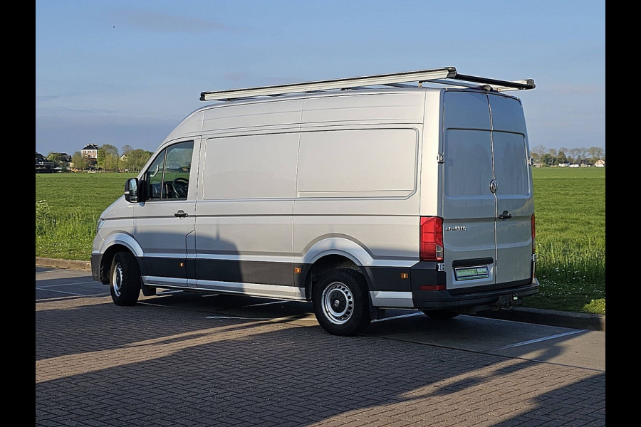 Volkswagen Crafter 35 2.0 TDI L3H3 (L2H2) LED Automaat 177Pk Euro6 3-Zits + Comfort Stoel Navi Camera 177Pk Euro6 Trekhaak !