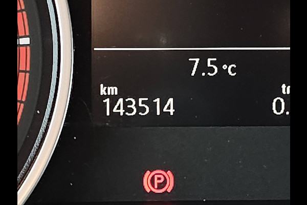 Volkswagen Crafter 35 2.0 TDI L3H3 (L2H2) LED Automaat 177Pk Euro6 3-Zits + Comfort Stoel Navi Camera 177Pk Euro6 Trekhaak !
