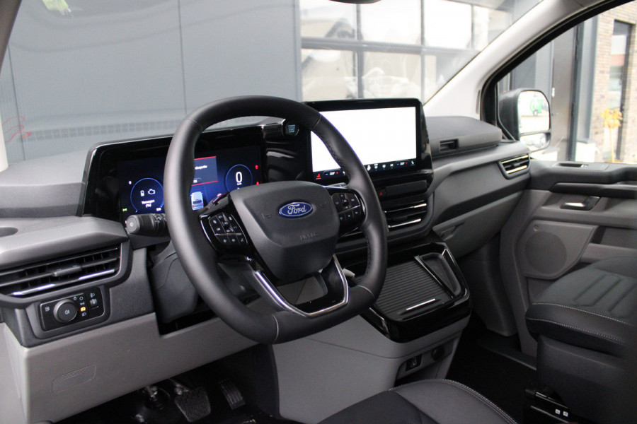 Ford Tourneo Custom 340 2.5 PHEV L2H1 Titanium X 232pk | 2x Schuifdeur | ACC | 360 camera | Leder | Navi | Verwarmd stuurwiel | 19" LM velgen