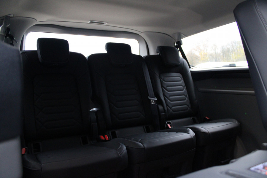 Ford Tourneo Custom 340 2.5 PHEV L2H1 Titanium X 232pk | 2x Schuifdeur | ACC | 360 camera | Leder | Navi | Verwarmd stuurwiel | 19" LM velgen
