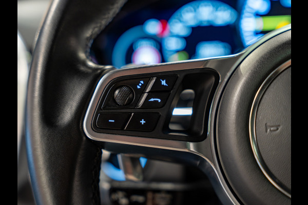 Porsche Cayenne 3.0 E-Hybrid, Pano, Apple Carplay, Leder, ACC, Memory. 21" Velgen, Camera, Volledig Onderhouden