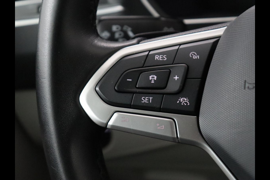 Volkswagen Tiguan 1.4 TSI eHybrid Elegance Exclusive | SOH 93,8% | Panoramadak | Leder | Stoelverwarming | 360 Camera | Adaptive cruise | Virtual Cockpit | Carplay | Park Assist | Keyless | Navigatie | PHEV | Plug In
