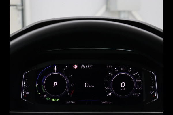 Volkswagen Tiguan 1.4 TSI eHybrid Elegance Exclusive | SOH 93,8% | Panoramadak | Leder | Stoelverwarming | 360 Camera | Adaptive cruise | Virtual Cockpit | Carplay | Park Assist | Keyless | Navigatie | PHEV | Plug In