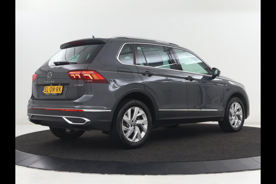 Volkswagen Tiguan 1.4 TSI eHybrid Elegance Exclusive | SOH 93,8% | Panoramadak | Leder | Stoelverwarming | 360 Camera | Adaptive cruise | Virtual Cockpit | Carplay | Park Assist | Keyless | Navigatie | PHEV | Plug In