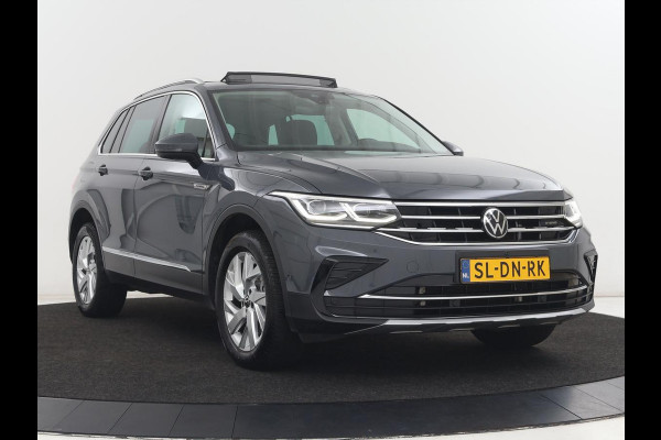 Volkswagen Tiguan 1.4 TSI eHybrid Elegance Exclusive | SOH 93,8% | Panoramadak | Leder | Stoelverwarming | 360 Camera | Adaptive cruise | Virtual Cockpit | Carplay | Park Assist | Keyless | Navigatie | PHEV | Plug In