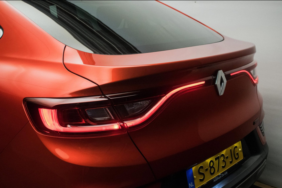 Renault Arkana 1.6 E-Tech Full Hybrid 145 Techno NL-auto [ Panoramadak Digitaal Dasboard Sfeerverlichting Trekhaak Carplay LED ]