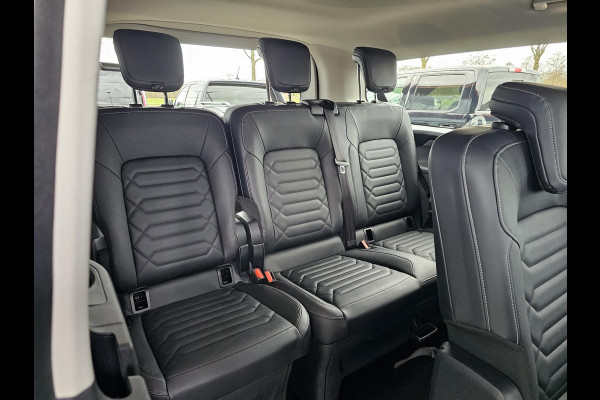 Ford Transit Custom Tourneo 340 2.5 PHEV L2H1 Titanium 233pk | 9pers | Vol Leder | Wegklapbare Trekhaak | Stuurverwarming | Prijs is incl. BTW BPM | Verlengde Fabrieksgarantie tot 05-2029