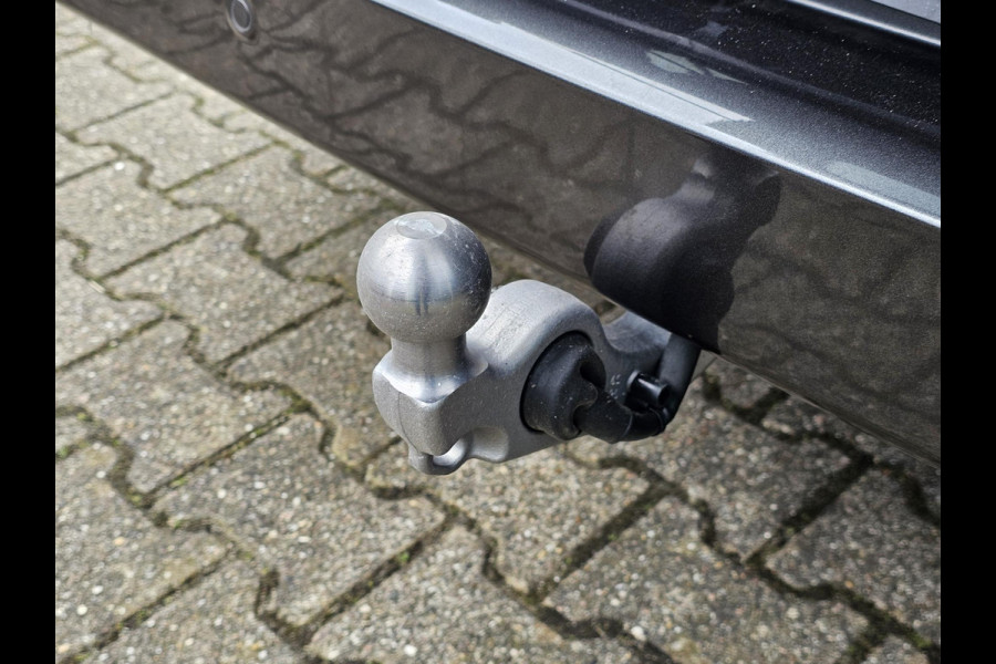 Ford Transit Custom Tourneo 340 2.5 PHEV L2H1 Titanium 233pk | 9pers | Vol Leder | Wegklapbare Trekhaak | Stuurverwarming | Prijs is incl. BTW BPM | Verlengde Fabrieksgarantie tot 05-2029
