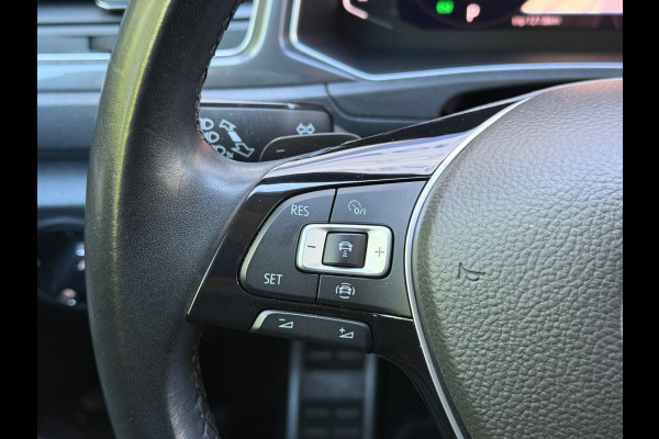 Volkswagen T-Roc 1.5 TSI Sport Business R l Virtual l LED Xenon l ACC l Climate l Navi l VDOH l