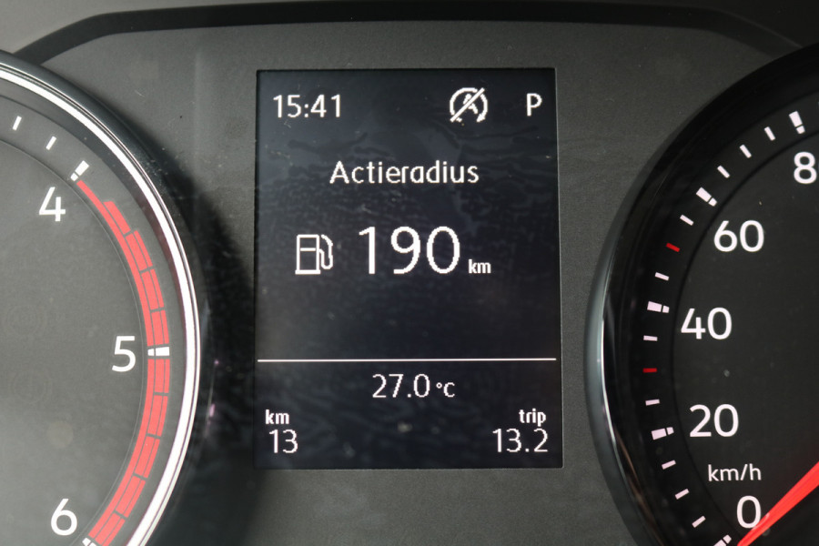 Volkswagen Crafter 2.0 TDI 177pk L3 H3 Automaat Airco Navigatie Apple Carplay Camera