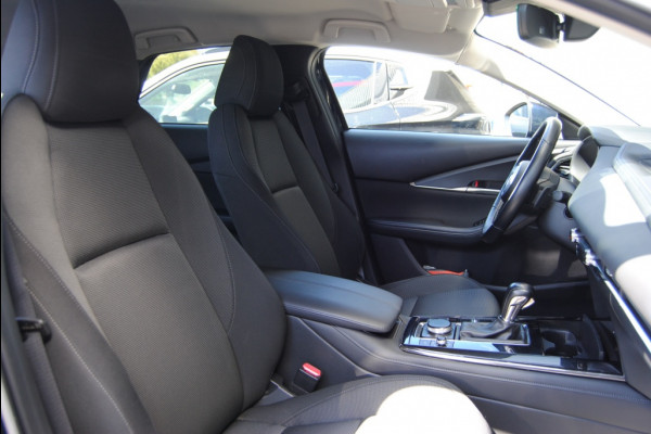 Mazda CX-30 2.0 eSA-X Sportive | Trekhaak | Carplay | Automaat | Stoelverwar