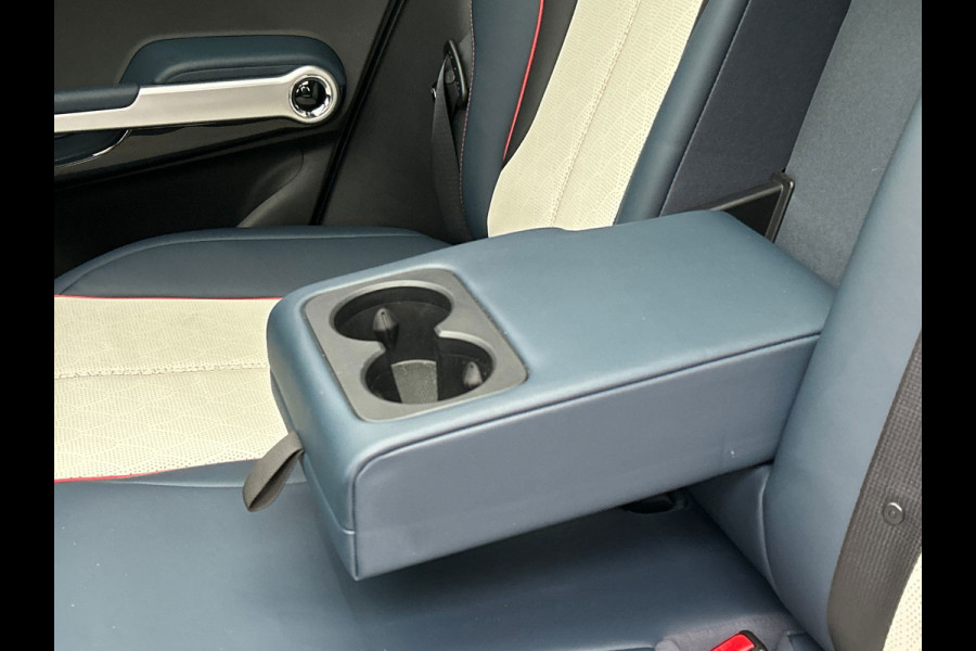 BYD ATTO 3 Comfort 60 kWh| SOH 94% | Pano/dak | Adapt.Cruise/Control | Leder | 360/Camera