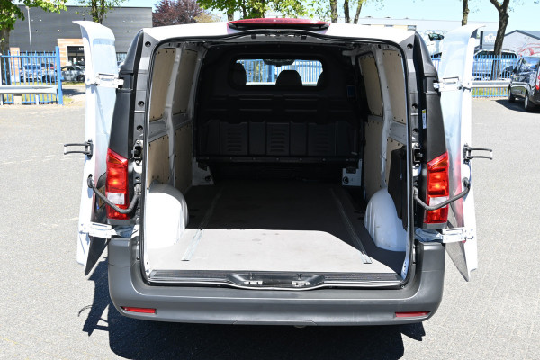 Mercedes-Benz Vito 116 CDI L3 Pro 2500 KG trekhaak afneembaar, Navigatie met camera