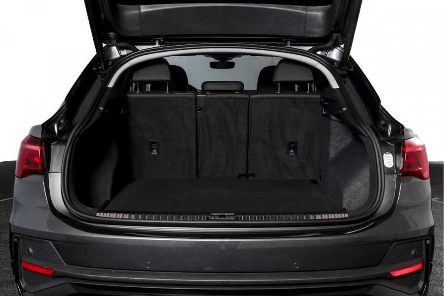 Audi Q3 Sportback 35 TFSI 150 PK S Edition S-Line | Dig. Cockpit | Adapt. Cruise | Stoelverw. | PDC | Camera | App. Connect | ECC | Elek. Klep | Afn. Trekhaak | LM 20"  |