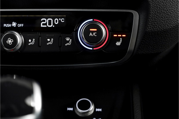 Audi Q3 Sportback 35 TFSI 150 PK S Edition S-Line | Dig. Cockpit | Adapt. Cruise | Stoelverw. | PDC | Camera | App. Connect | ECC | Elek. Klep | Afn. Trekhaak | LM 20"  |