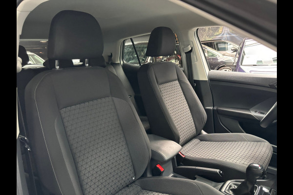 Volkswagen T-Cross 1.0 TSI Style / Camera / carplay / Stoelverwarming