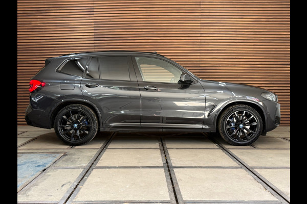 BMW X3 XDrive30e | M-Sport Pro | VOL! | Shadow-Line | SOPHISTOGRAU | M-Schaalstoelen | PANO | HuD I Sensatec|BMW Live Dash