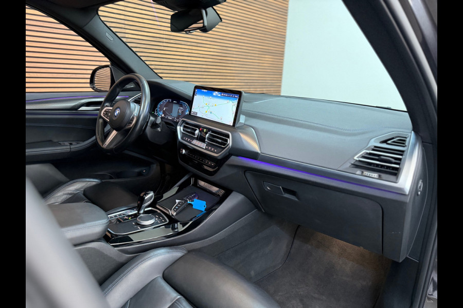 BMW X3 XDrive30e | M-Sport Pro | VOL! | Shadow-Line | SOPHISTOGRAU | M-Schaalstoelen | PANO | HuD I Sensatec|BMW Live Dash