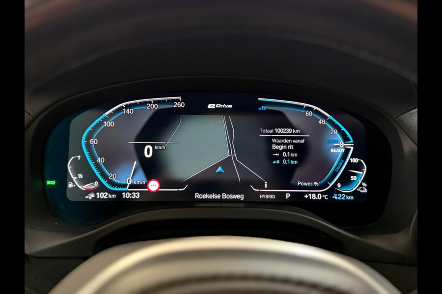 BMW X3 XDrive30e | M-Sport Pro | VOL! | Shadow-Line | SOPHISTOGRAU | M-Schaalstoelen | PANO | HuD I Sensatec|BMW Live Dash