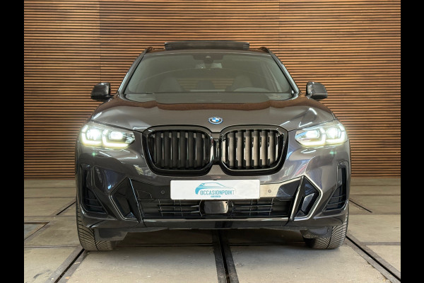 BMW X3 XDrive30e | M-Sport Pro | VOL! | Shadow-Line | SOPHISTOGRAU | M-Schaalstoelen | PANO | HuD I Sensatec|BMW Live Dash